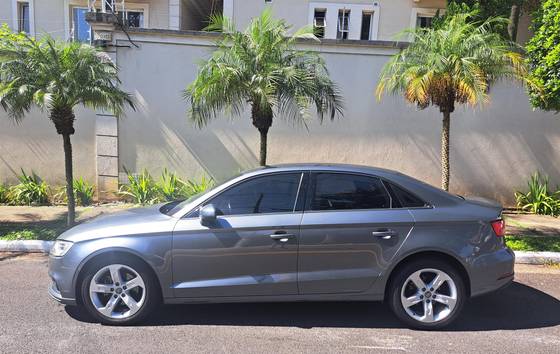 AUDI A3 1.4 TFSI FLEX SEDAN PRESTIGE PLUS TIPTRONIC
